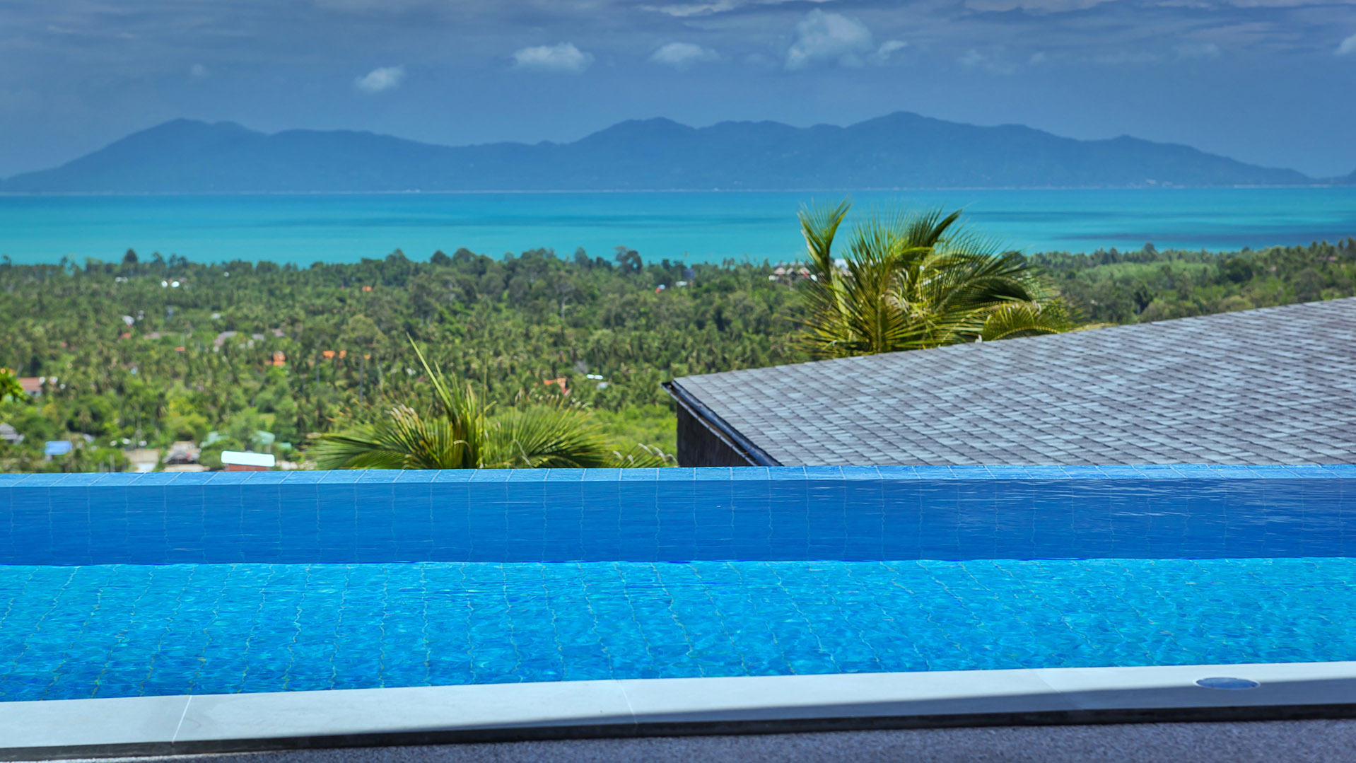 Supreme 4+1 Bedroom Seaview Pool Villa in Maenam for Sale