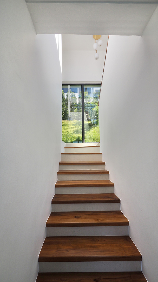 (PRICE REDUCED!) Darika Residence B3 - Grandeur 4 Bedroom Seaview Pool Villa in Bang Por for sale