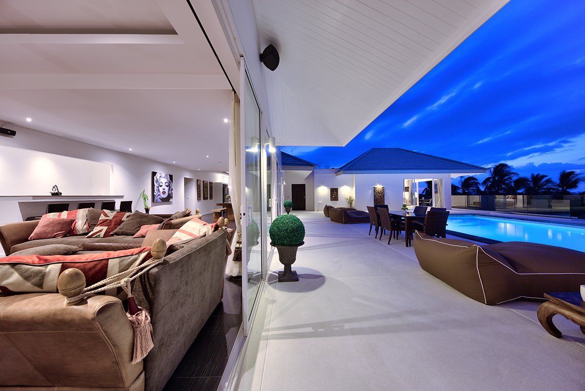 (SOLD) Villa White Lotus - Luxury 7 bedroom Seaview Villa in Maenam for sale