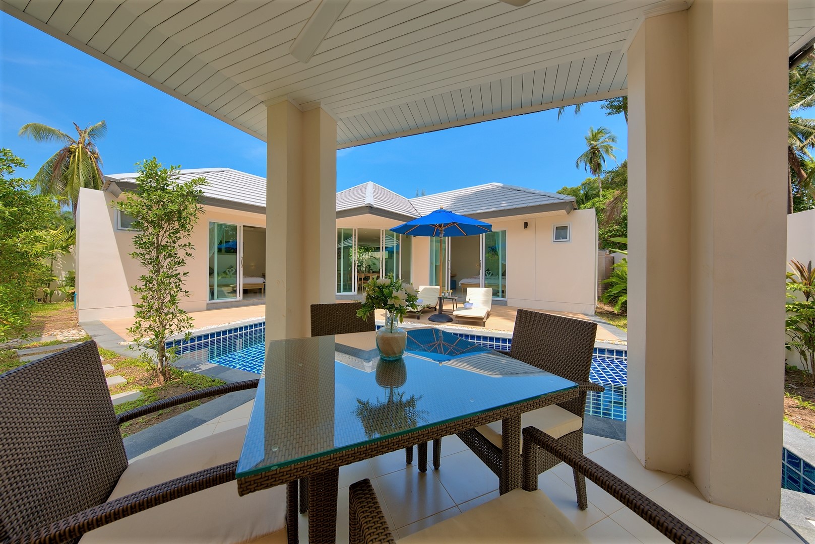 Beachside 2 Bedroom Garden Pool Villa in Lipa Noi for sale