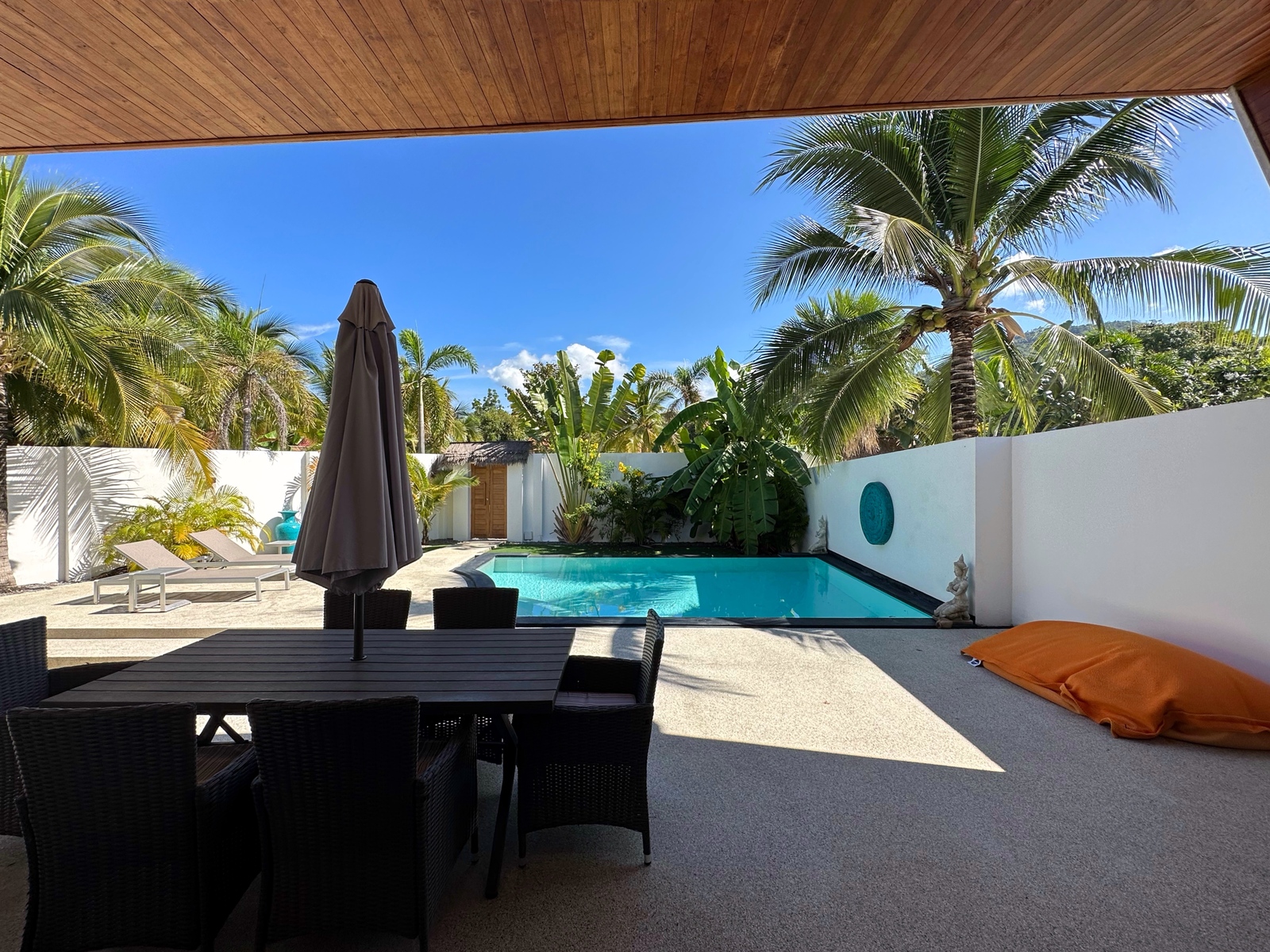 (SOLD) Comfortable 3 Bedroom Garden Pool Villa in Bophut for sale