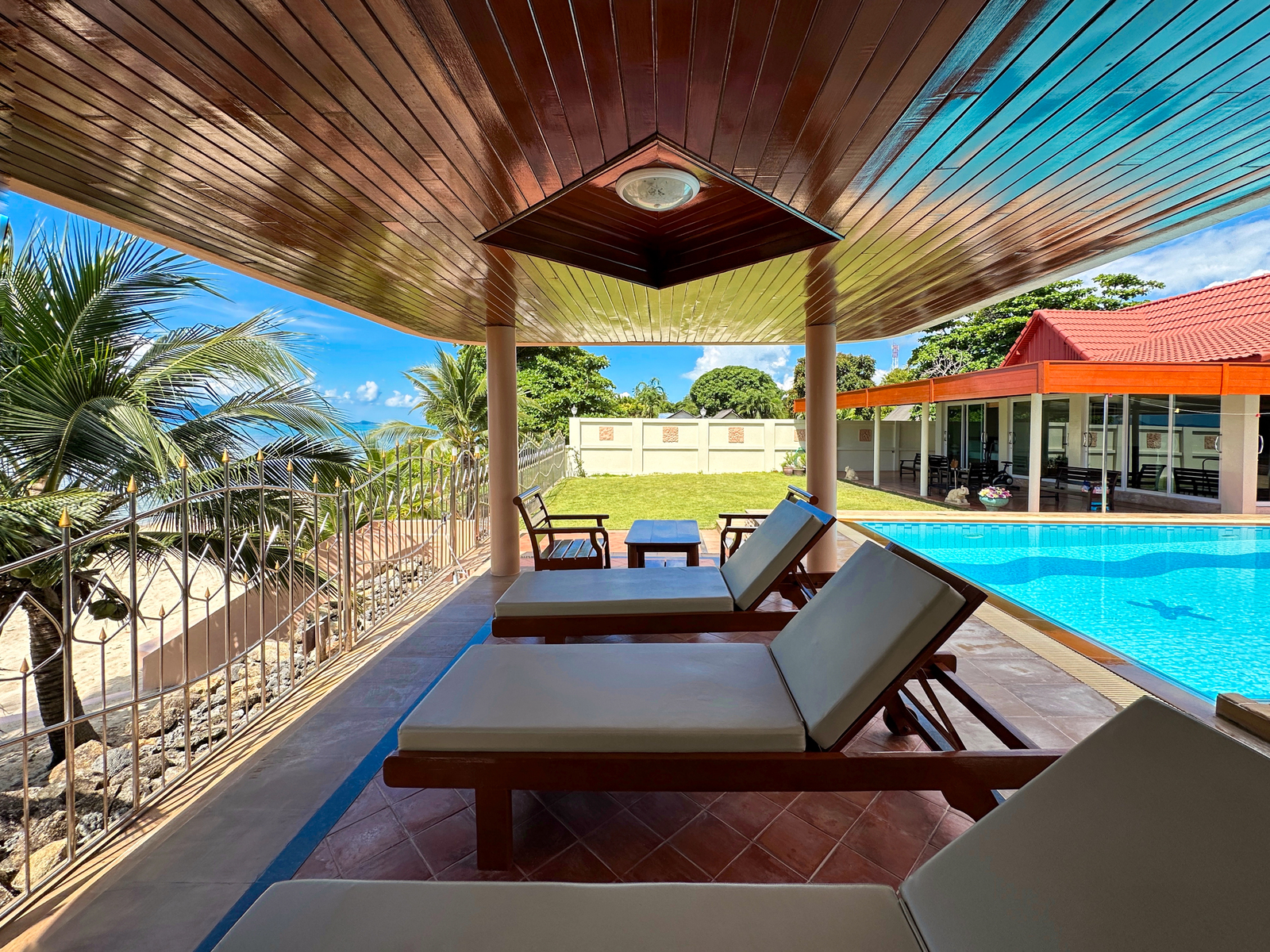 (PRICE REDUCED!) Rare Opportunity 9-Bedroom Beachfront Villa with Redevelopment Potential in Bangpor