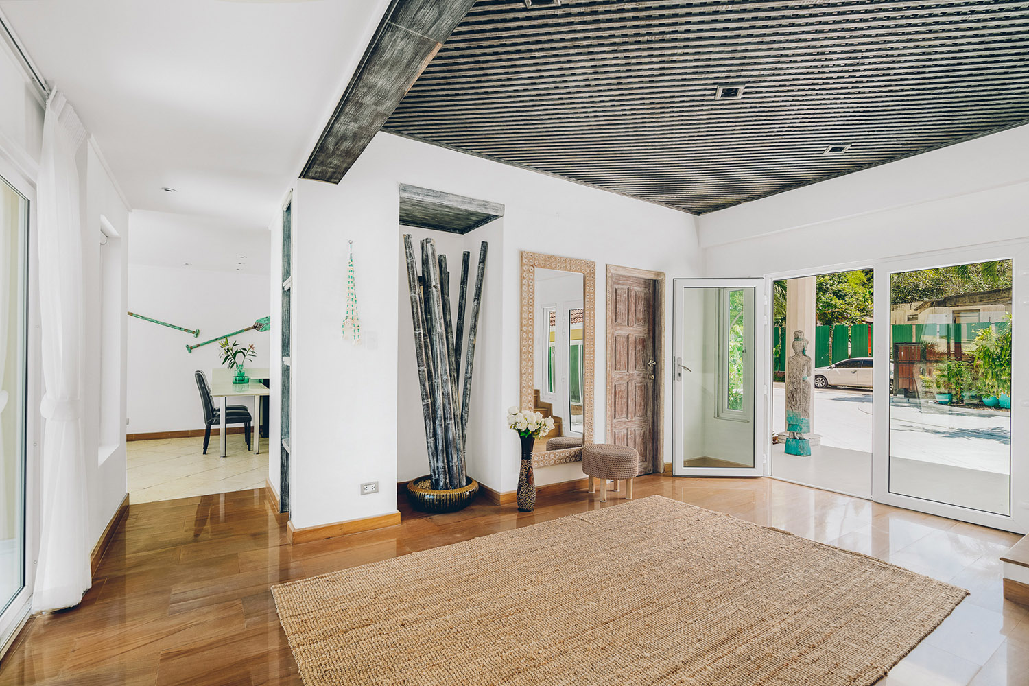 Tongson Beachfront Villa – 3 Bedroom Beachfront Villa in Tongson Bay for Sale