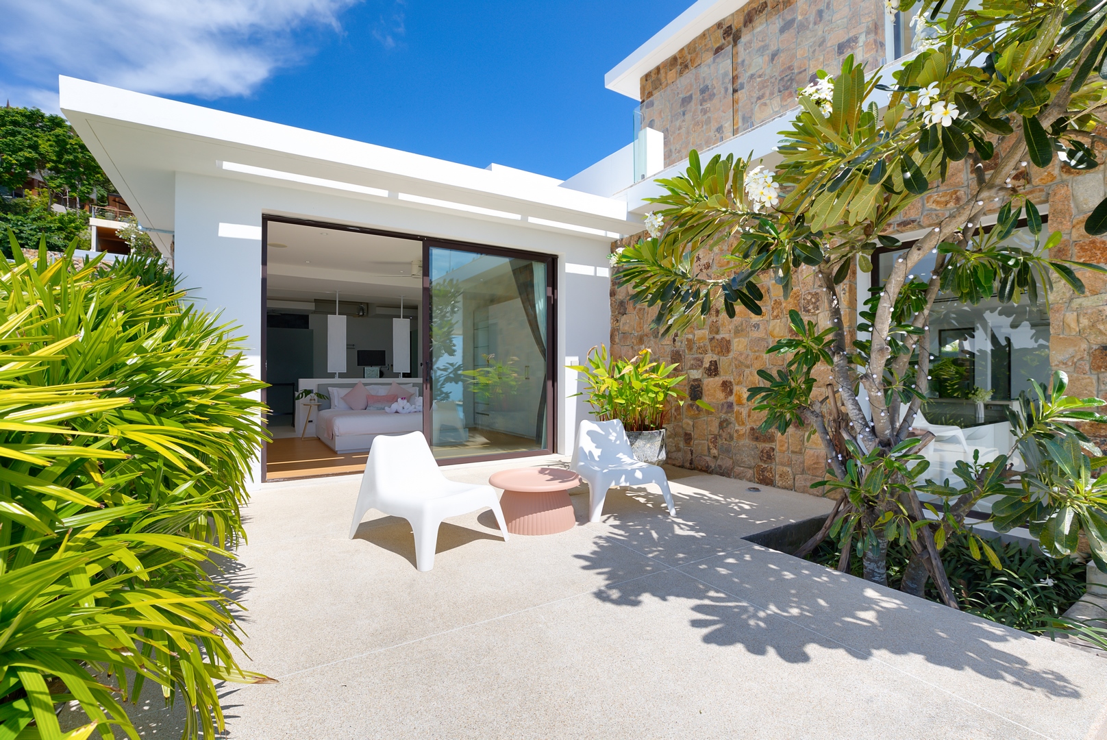 Villa Turquoise – Luxury 4 Bedroom Seaview Villa in North Chaweng for sale