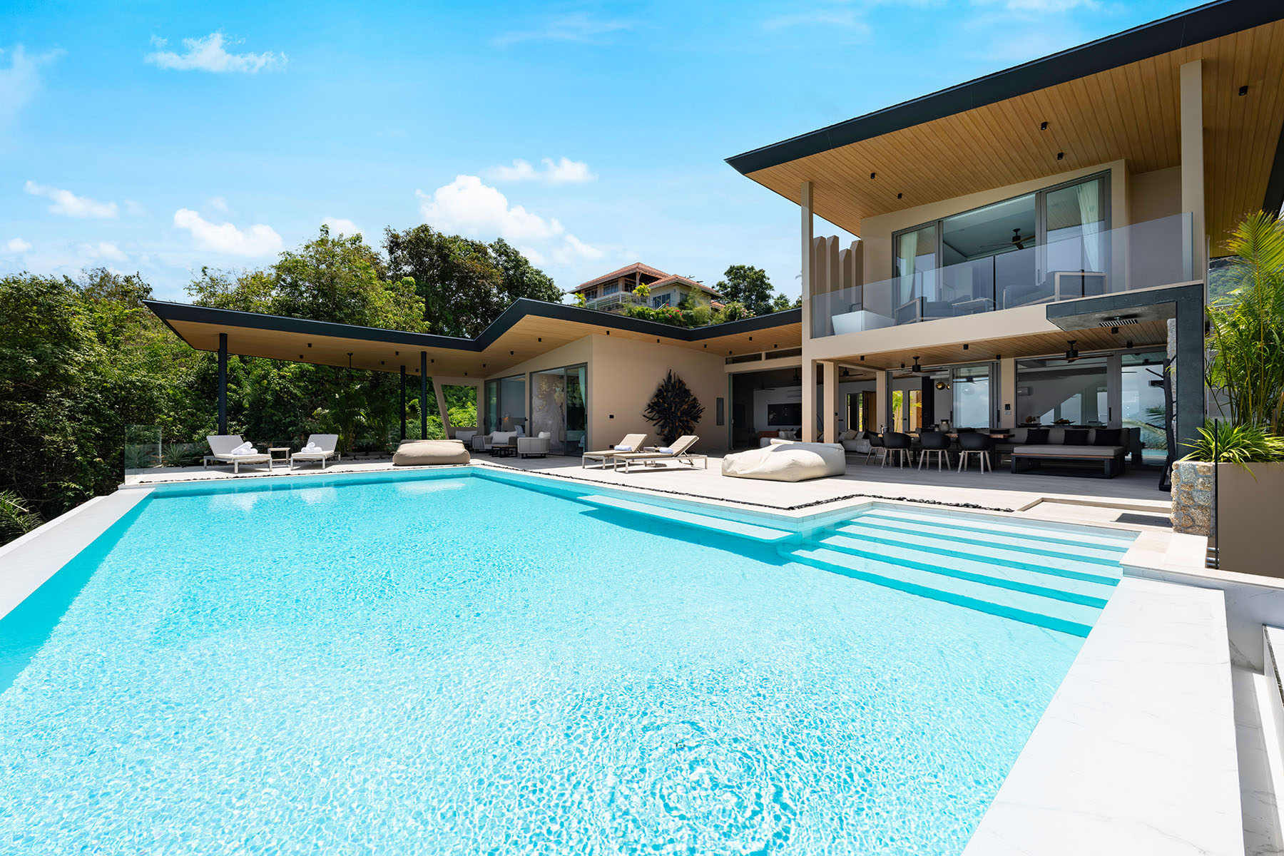 (SOLD) Villa Kelapa – Exquisite 4 Bedroom Seaview Pool Villa in Bophut for sale