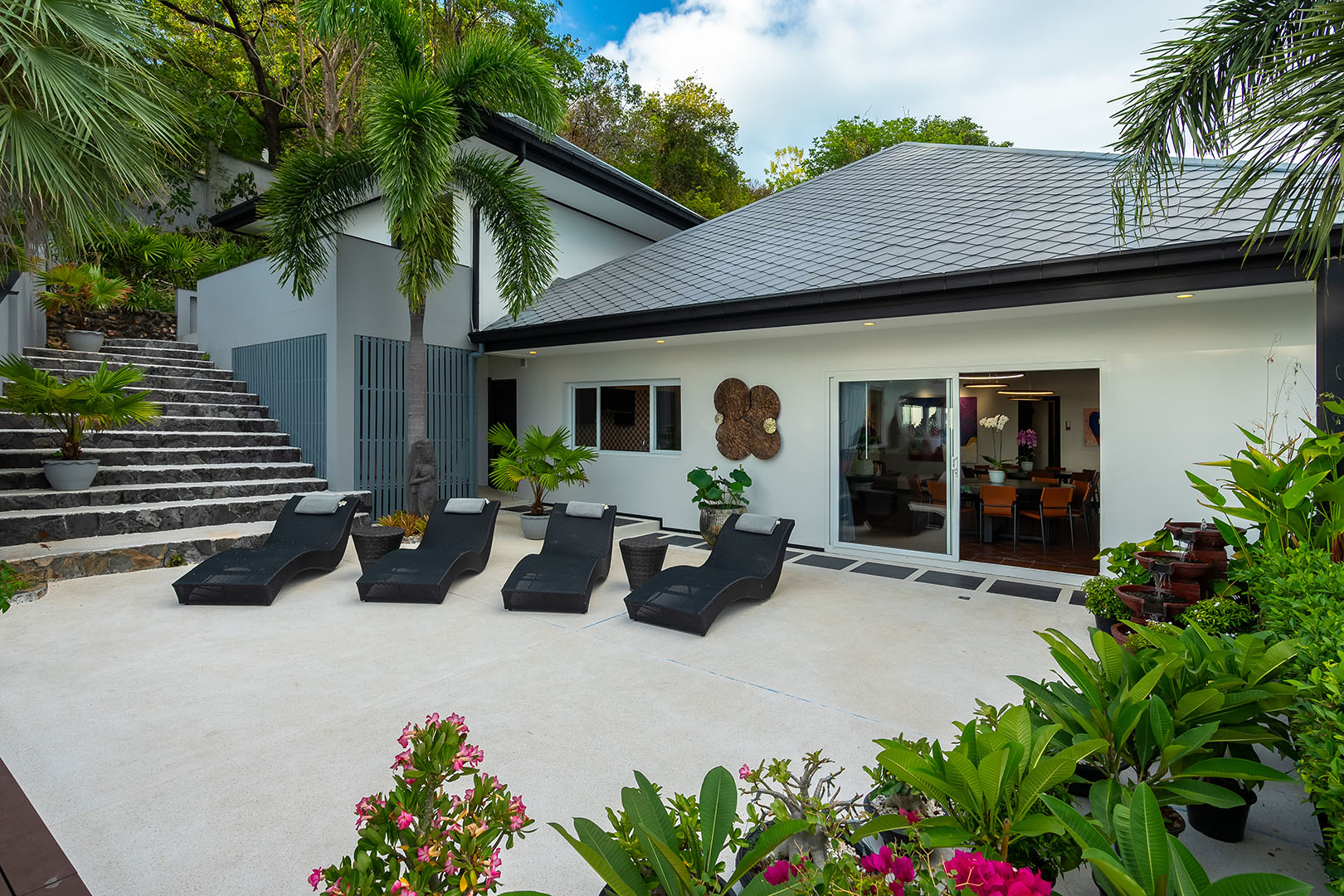 Substantial 9 Bedroom Seaview Pool Villa in Bang Makham for sale