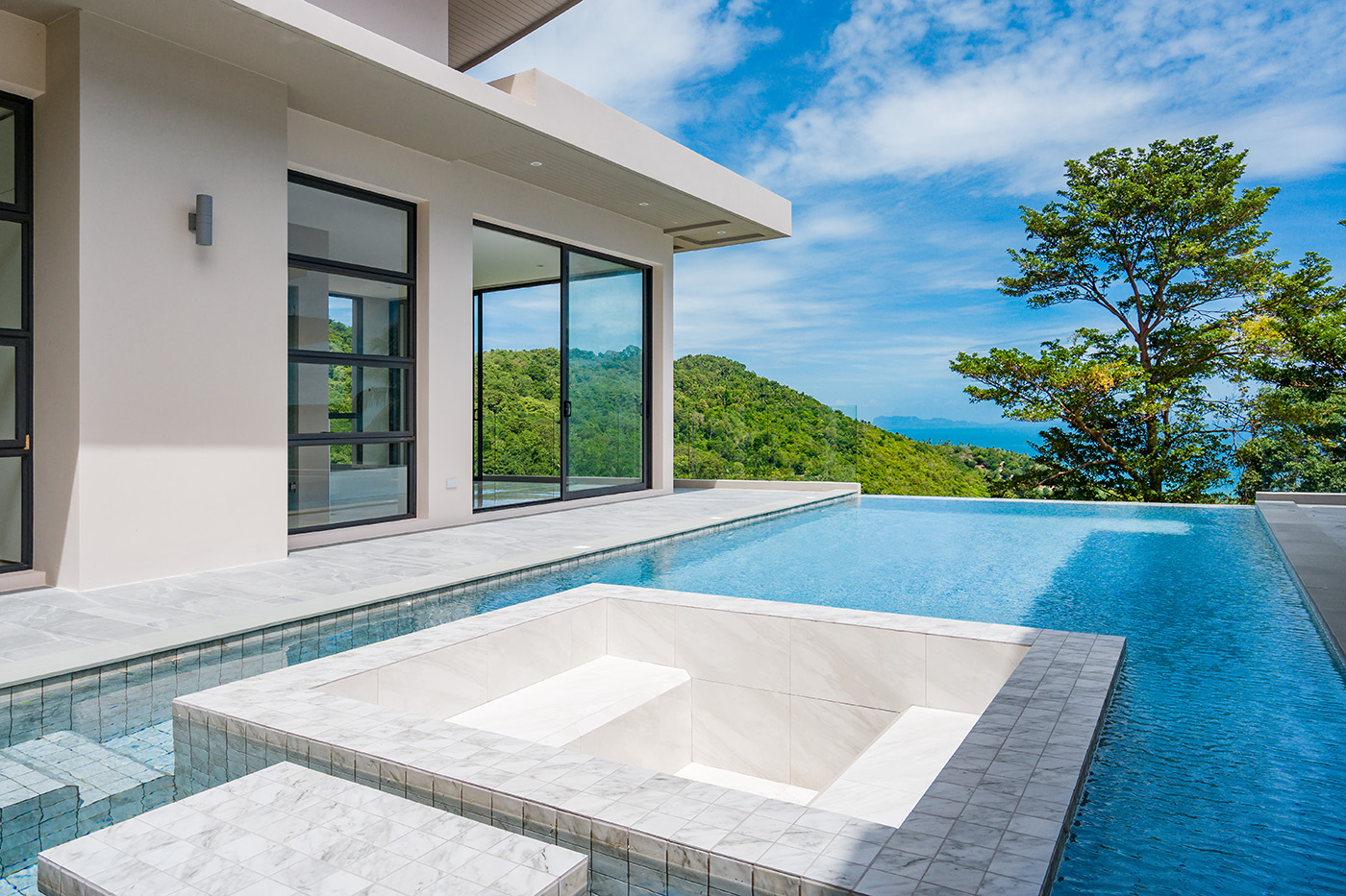 Brand-New 4 Bedroom Seaview Pool Villa in Bang Por for sale