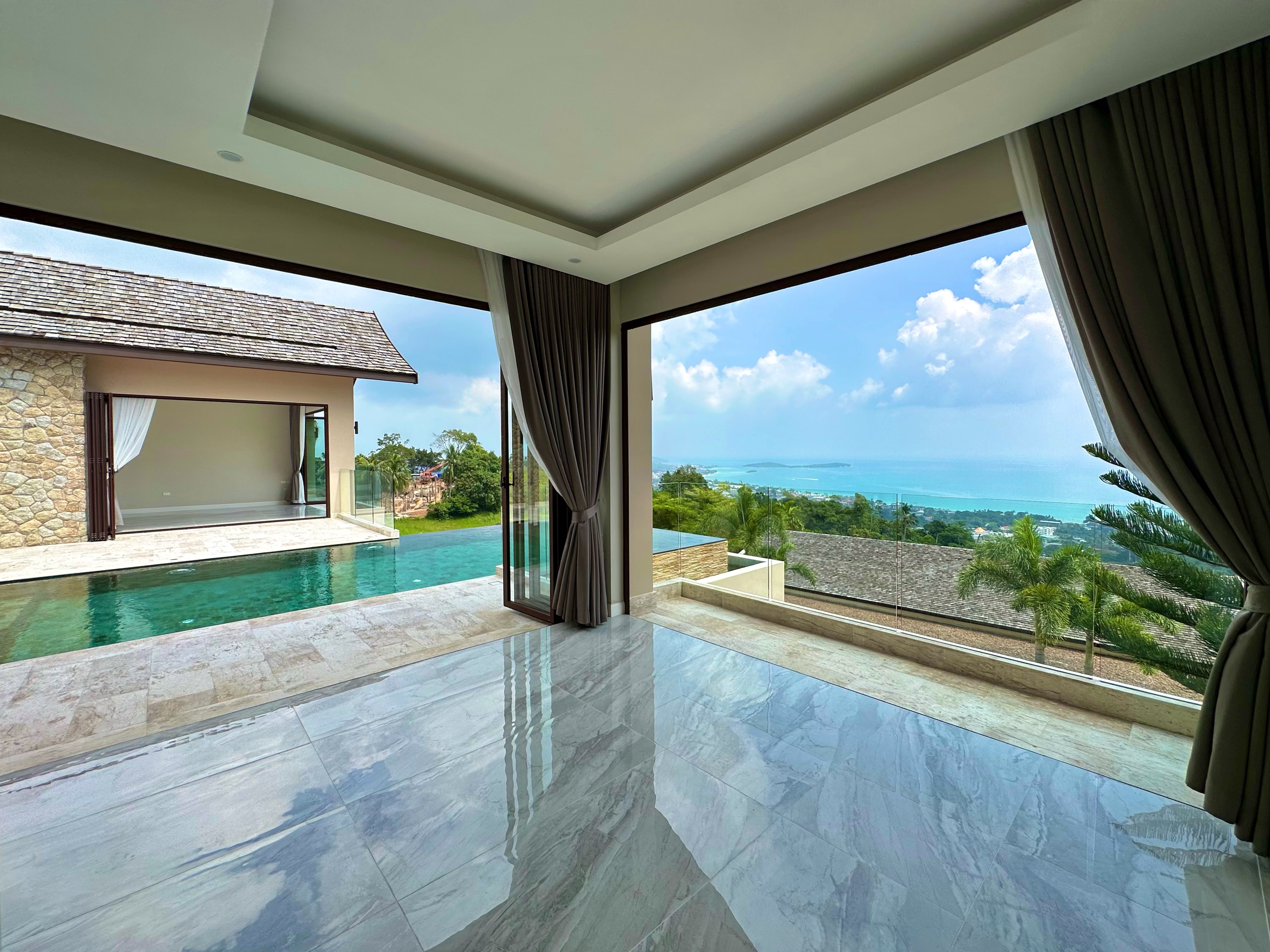 (SOLD) Villa Tujuh - Traditional Tropical 3 Bedroom Seaview Pool Villa in Chaweng Noi For Sale