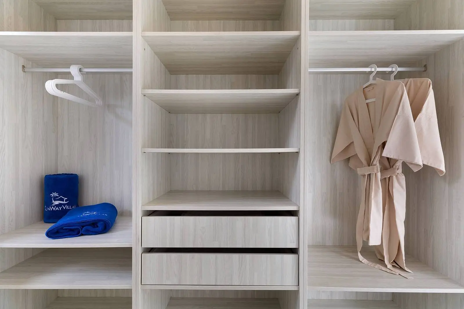 Villa Paradise - 3 Bedroom Garden Pool Villa with Garden in Sunway Villas, Choeng Mon (B3): Villa Paradise - 3 Bedroom Garden Pool Villa with Garden in Sunway Villas, Choeng Mon (B3)