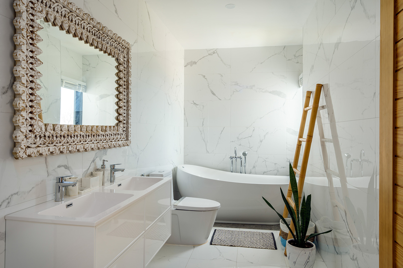 Villa Soma - Unique 3 Bedroom Seaview Pool Villa in Angthong for sale