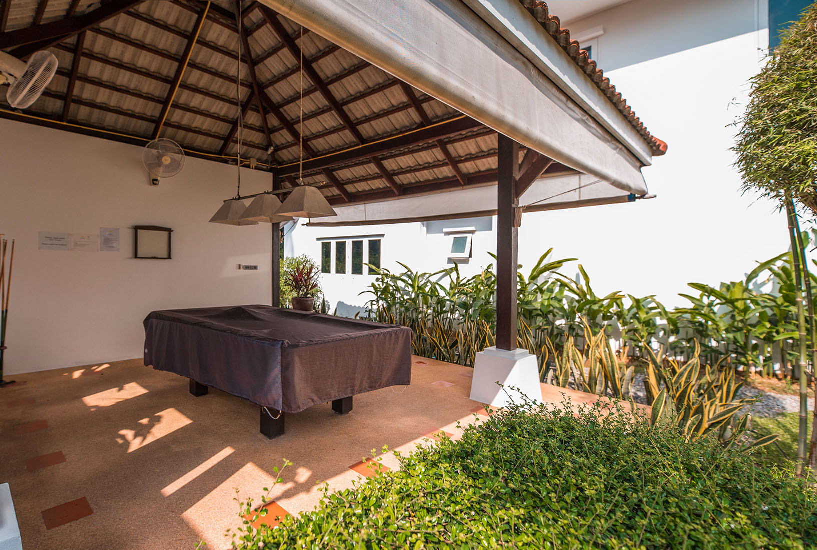 Kalara Gardens – 2 Bedroom Townhouse with Communal Pool in Bangrak for sale: Kalara Gardens – 2 Bedroom Townhouse with Communal Pool in Bangrak for sale