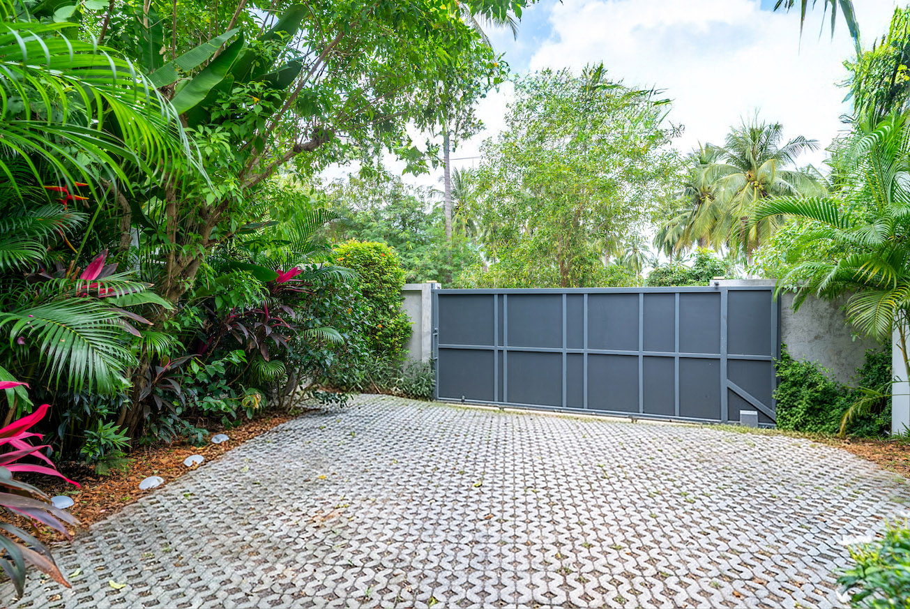 (PRICE REDUCED!) Villa Numdina – 5+1 Bedroom Family Garden Pool Villa in Maenam for sale: Villa Numdina – 5+1 Bedroom Family Garden Pool Villa in Maenam for sale