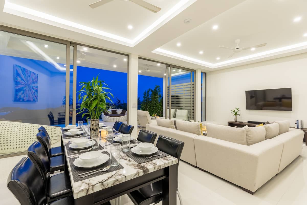 Trendy 4 Bedroom Seaview Pool Villa in Choeng Mon for sale