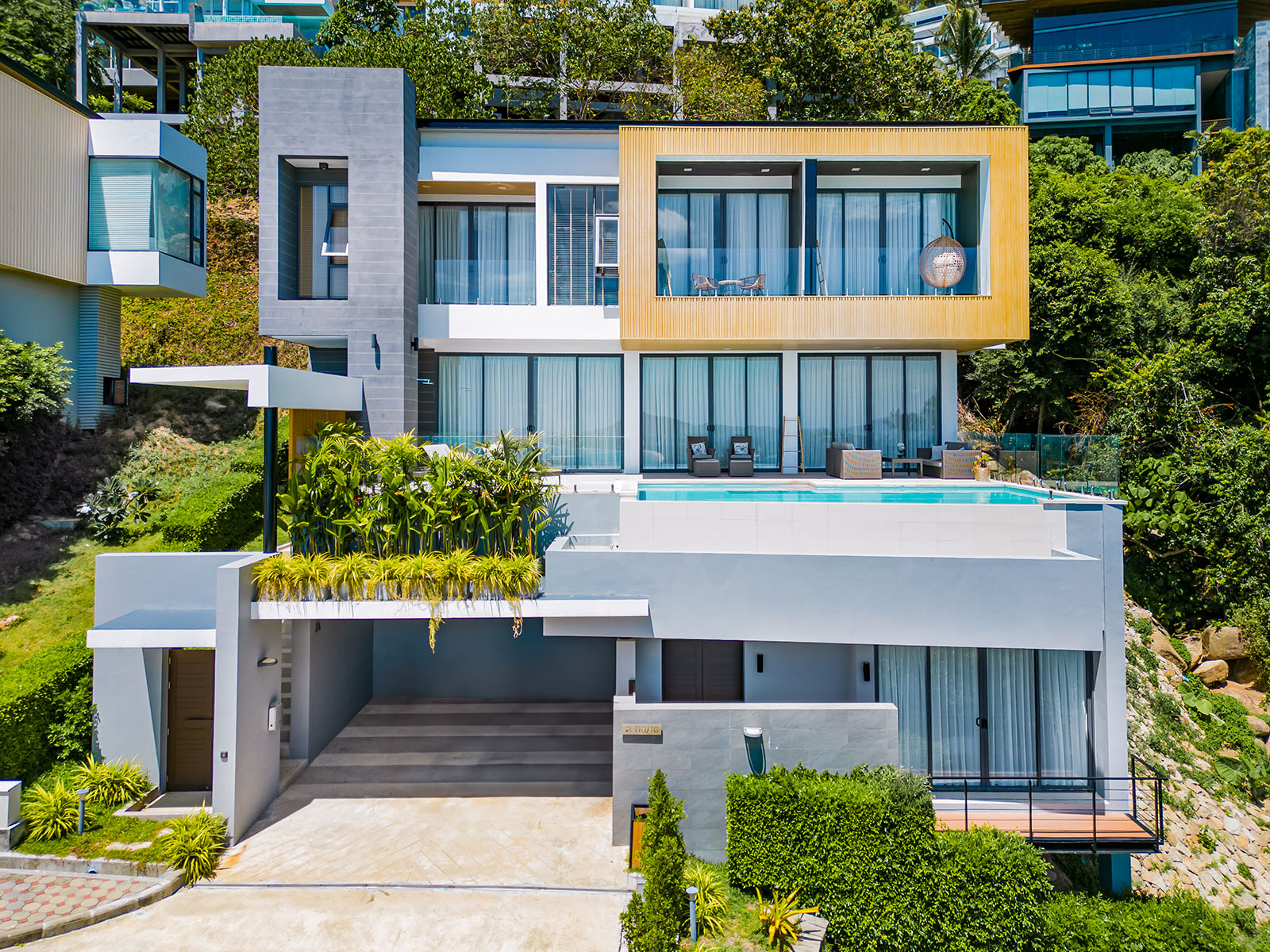 (PRICE REDUCED!) Verano Residence - Contemporary 3+1 Bedroom Seaview Pool Villa in Chaweng Noi for Sale