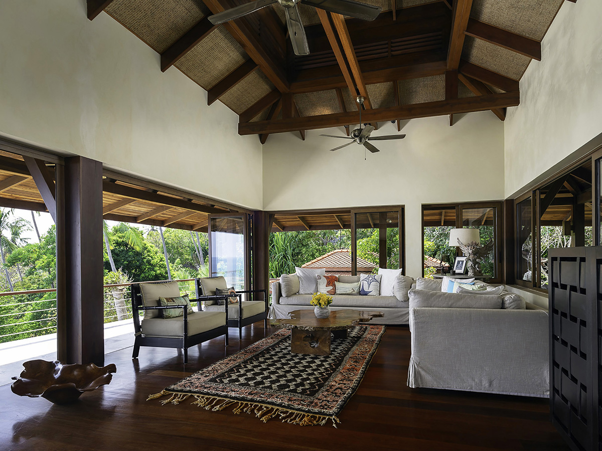 Villa Sila Varee – Remarkable 5 Bedroom Seaview Villa in Laem Set for sale