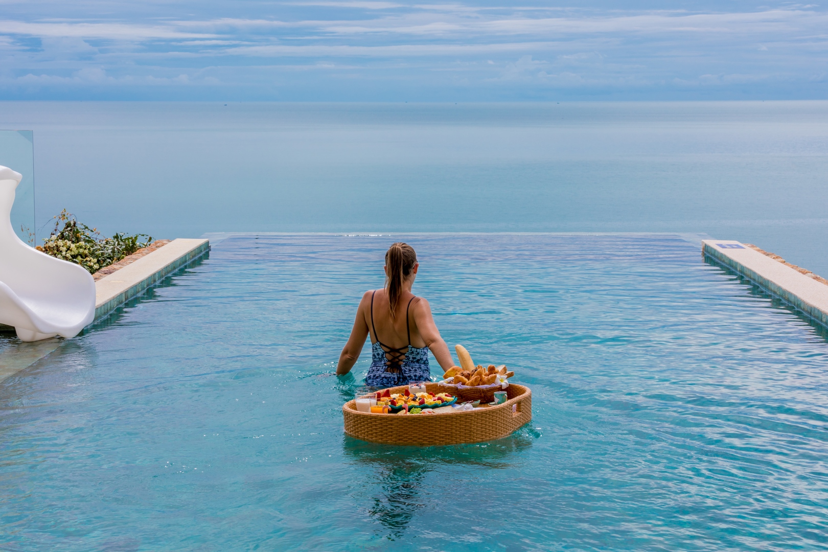 Villa Turquoise – Luxury 4 Bedroom Seaview Villa in North Chaweng for sale