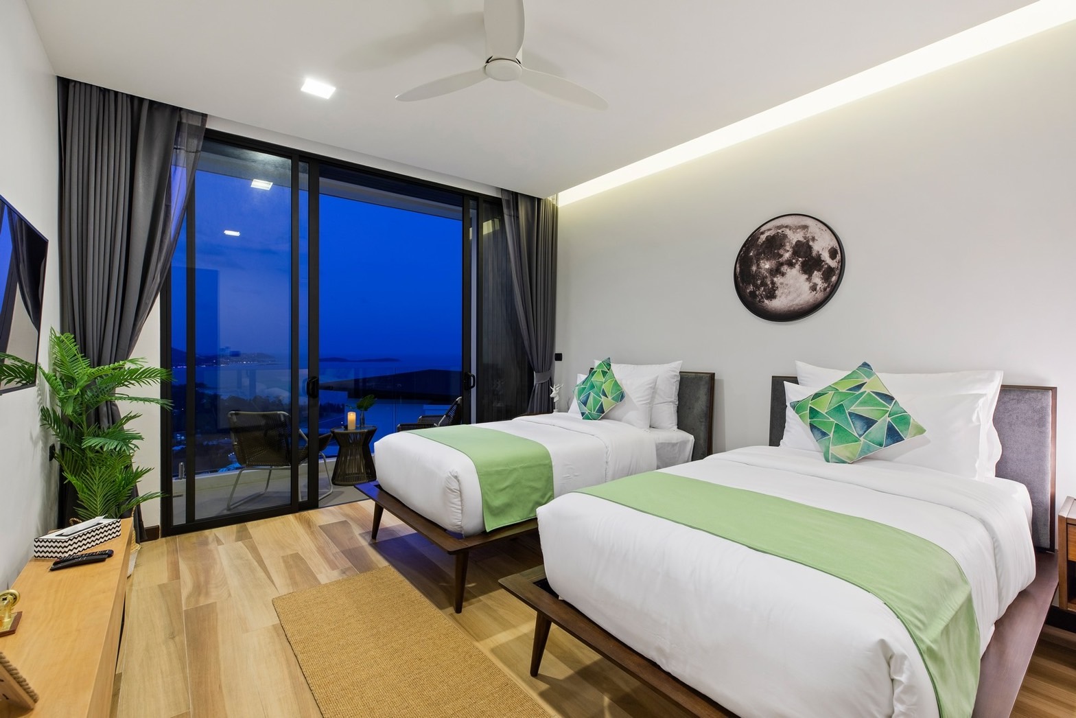 Verano Residence – 3 Bedroom Seaview Pool Villa in Chaweng Noi for sale