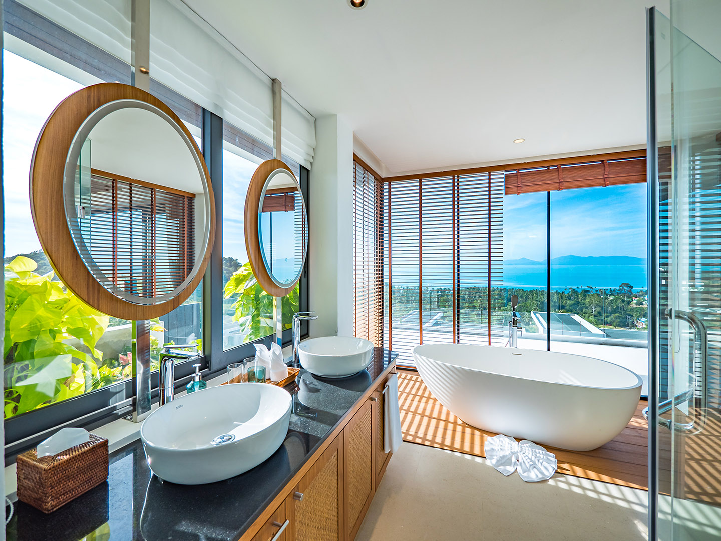 (PRICE REDUCED!) Darika Residence B5 - Dazzling 4 Bedroom Seaview Pool Villa in Bang Por for sale