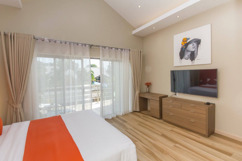 Villa Limoncello – Beachside 3 Bedroom Pool Villa in Ban Tai for sale