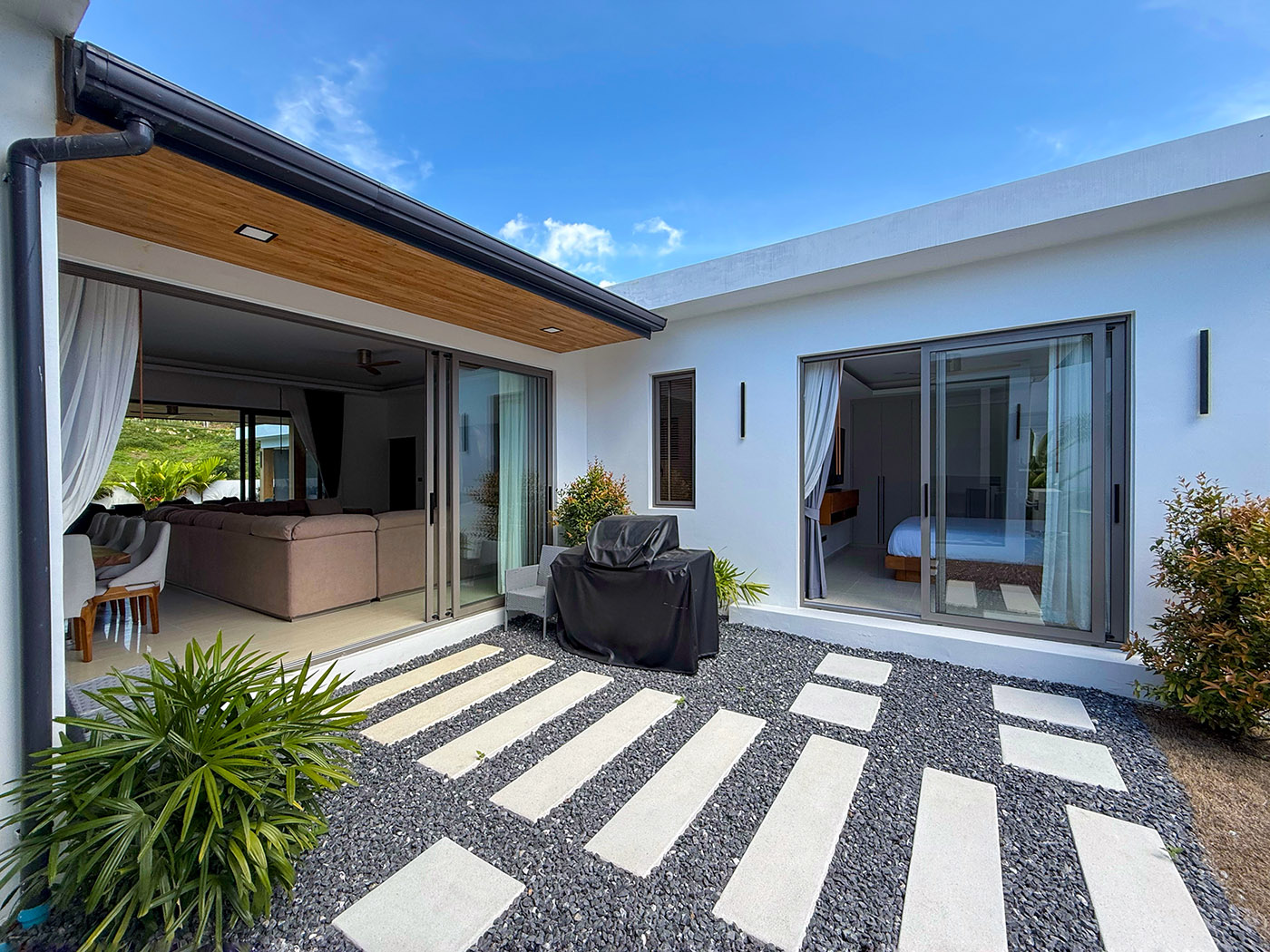 Villa Acacia  - Premium 5 Bedroom Mountain View Pool Villa + 2 Development Plots in Lamai for Sale