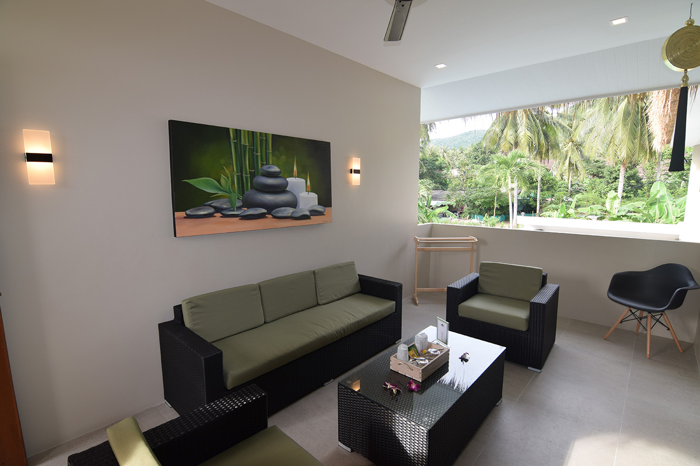 Charismatic 11-Room Resort for sale in Lamai, Koh Samui