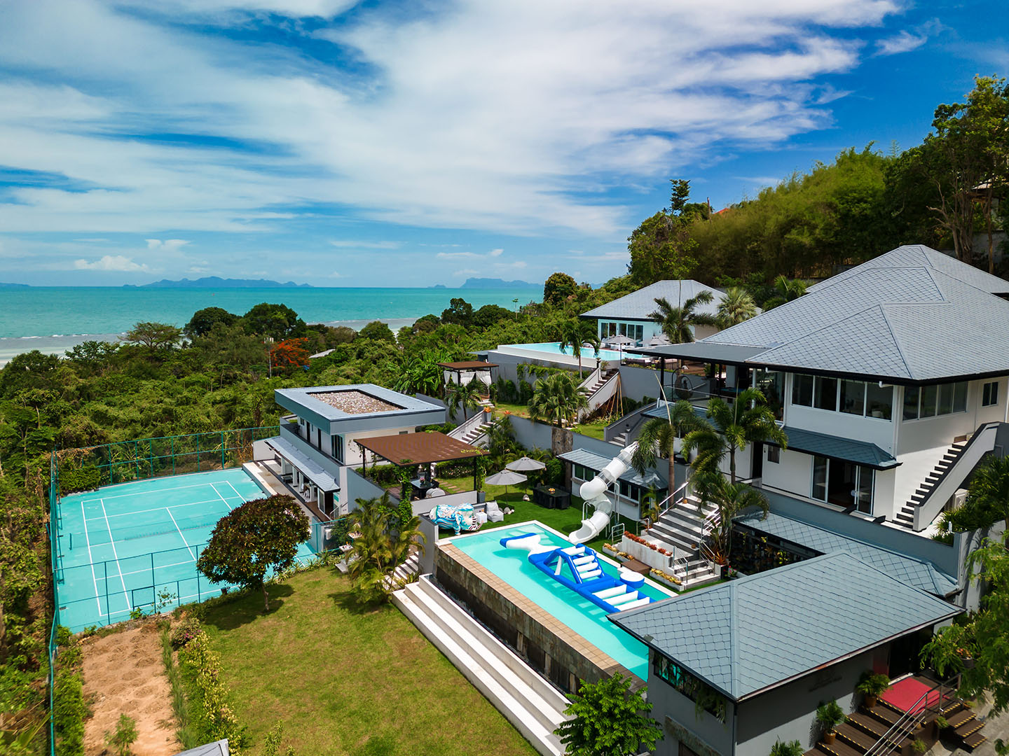 Substantial 9 Bedroom Seaview Pool Villa in Bang Makham for sale