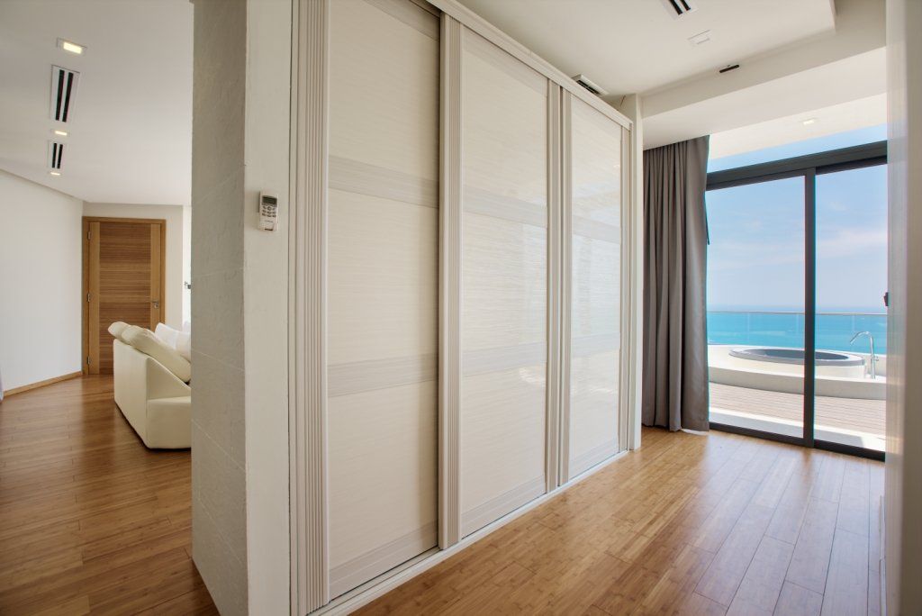 Villa Seawadee – Modern 4 Bedroom Seaview Pool Villa in Chaweng Noi for sale