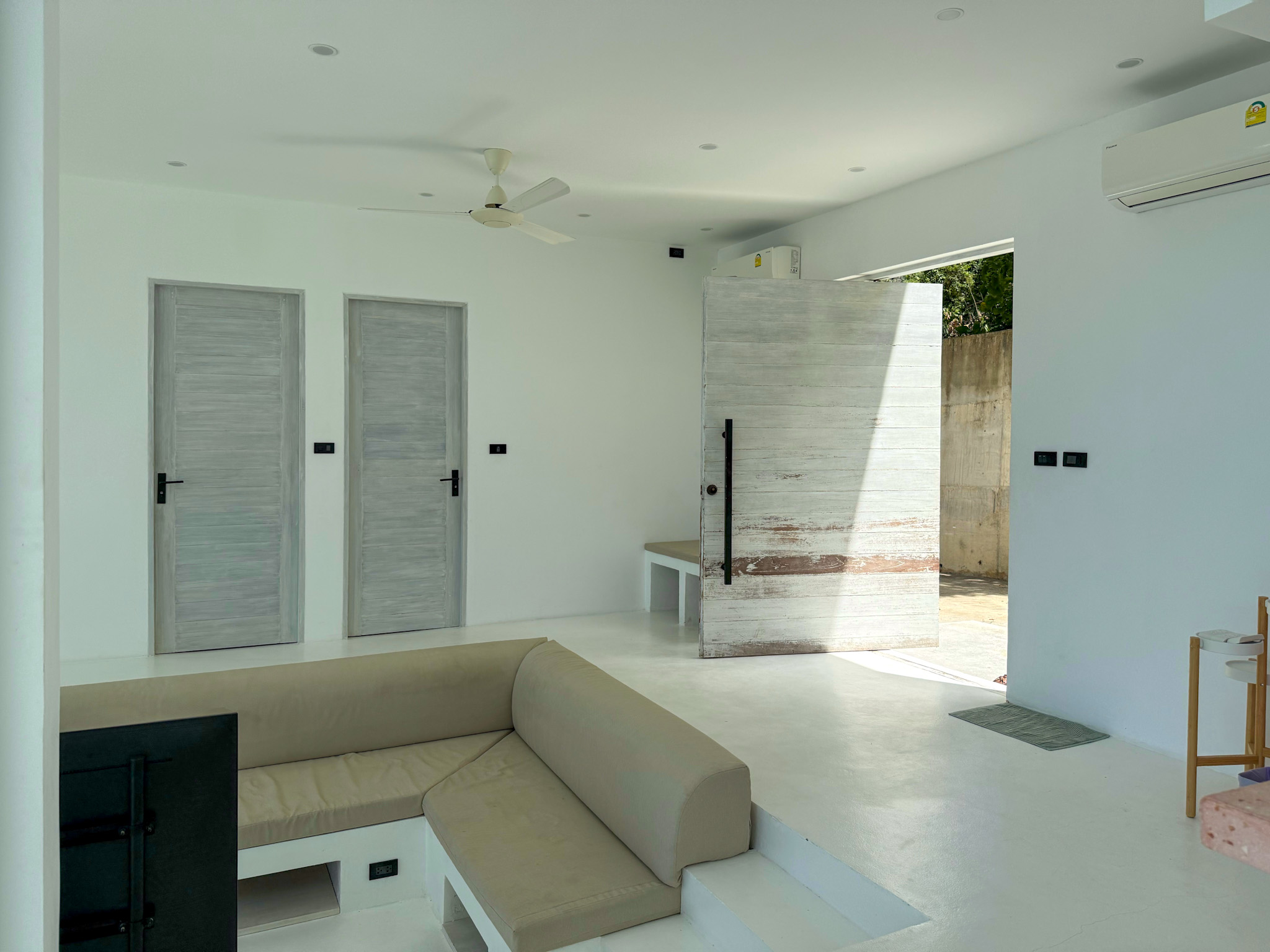 (PRICE REDUCED!) Villa Cocohill - Minimalist 3 Bedroom Seaview Pool Villa in Chaweng for sale