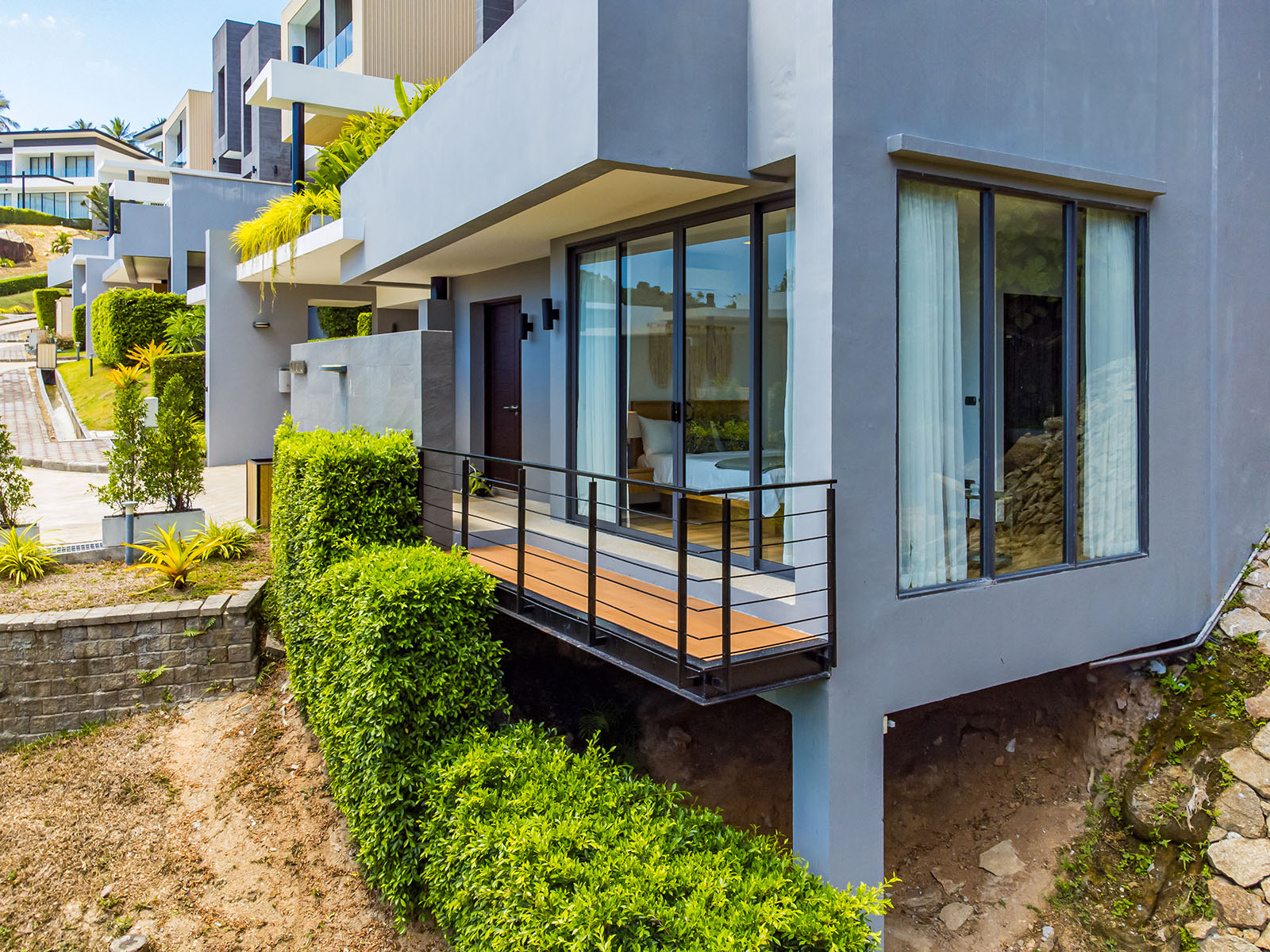 (PRICE REDUCED!) Verano Residence - Contemporary 3+1 Bedroom Seaview Pool Villa in Chaweng Noi for Sale