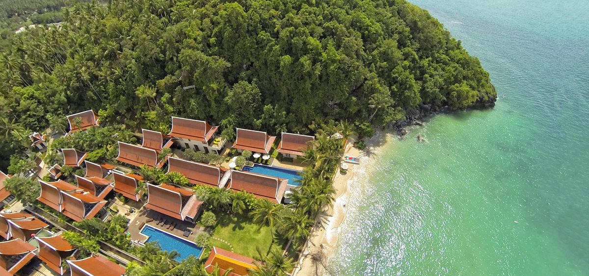 Baan Chom Tawan beachfront villa for sale on Lipa Noi: Baan Chom Tawan