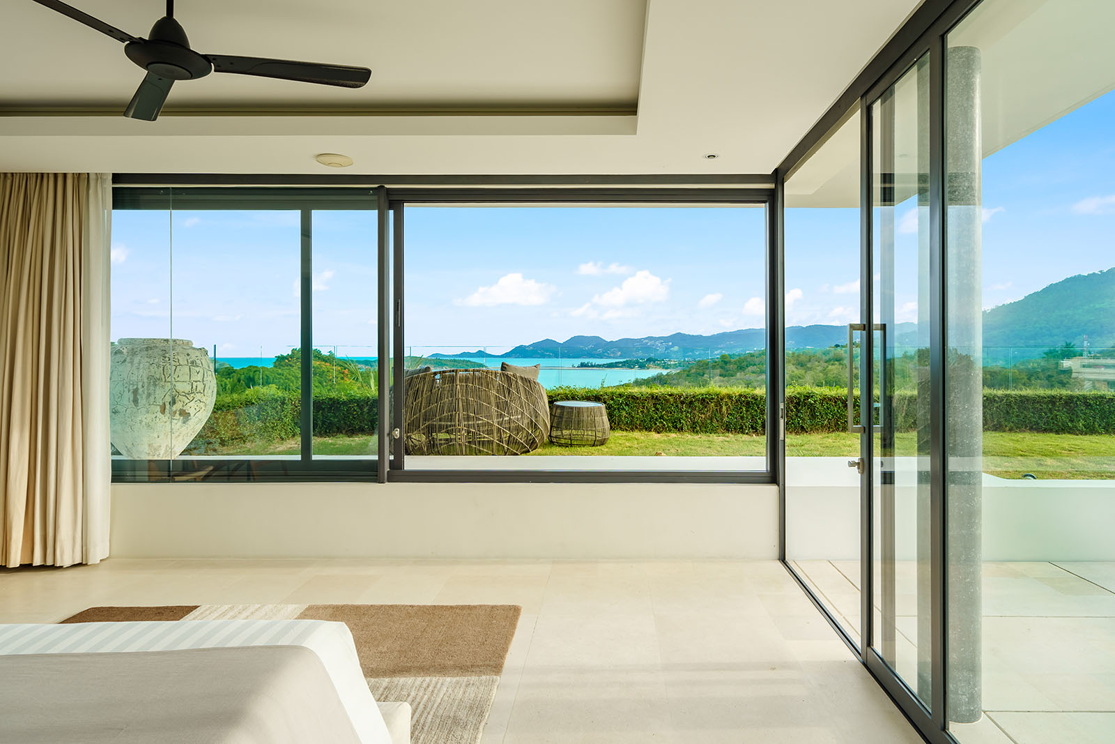 Samujana 21 - Masterpiece 6 Bedroom Pool Villa in Choeng Mon for sale