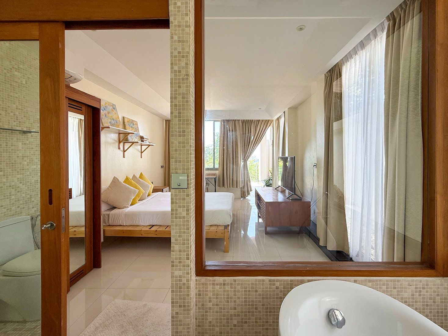 Villa Daniela - Charming 3+1 Bedroom Seaview Villa in Plai Laem for sale