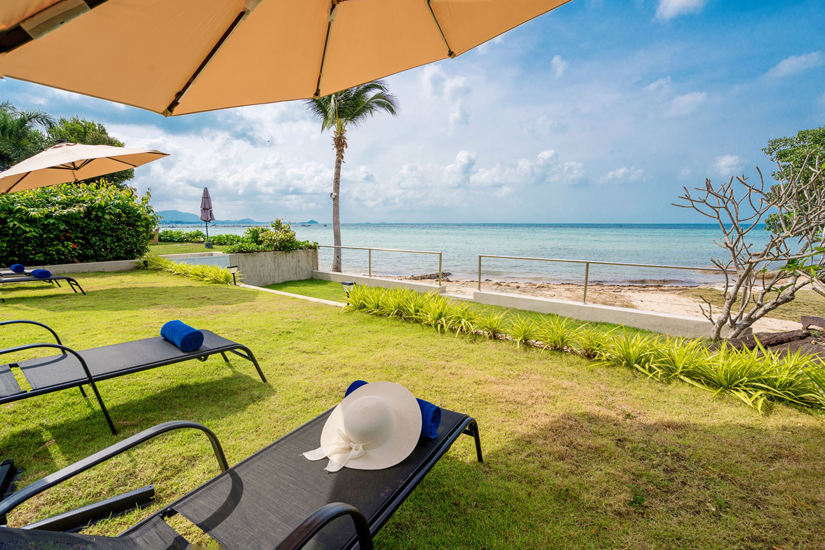 Indu Cocoon – Cosy 2 Bedroom Beachfront Pool Villa in Bang Makham for sale: Indu Cocoon – Cosy 2 Bedroom Beachfront Pool Villa in Bang Makham for sale