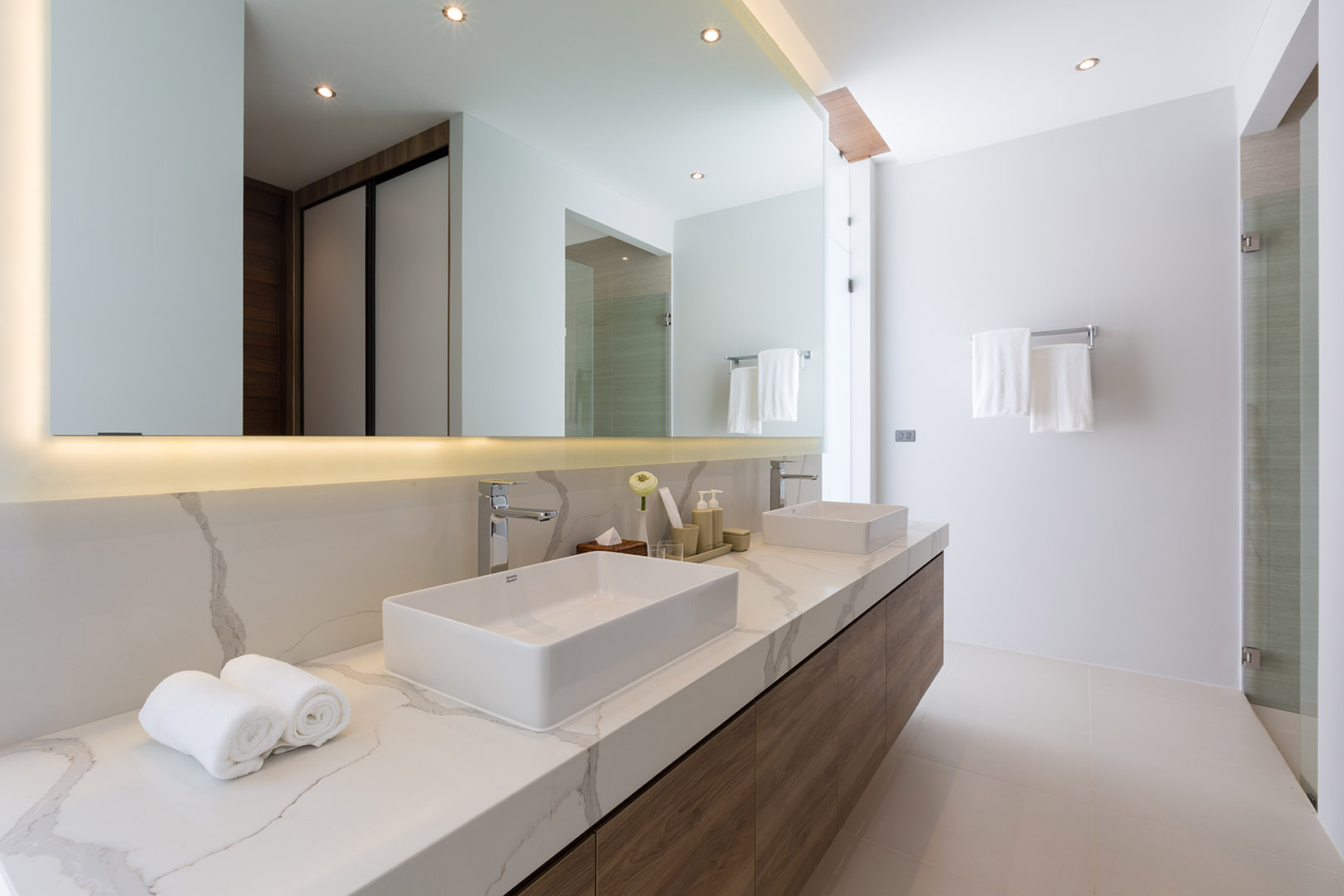Villa Sea Renity - Ultra-Luxury 7 Bedroom Beachfront Villa in Laem Sor for Sale