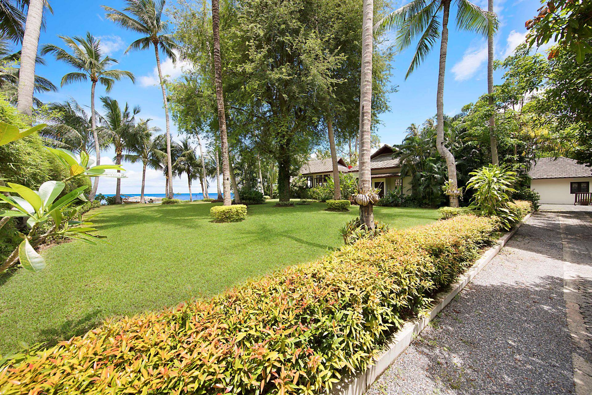 4 bedrooms absolute beach front villa for sale in Laem Sor  : villa for sale in Laem Sor  