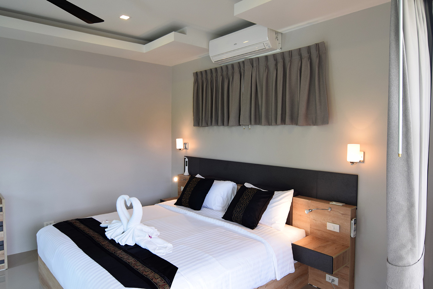 Charismatic 11-Room Resort for sale in Lamai, Koh Samui