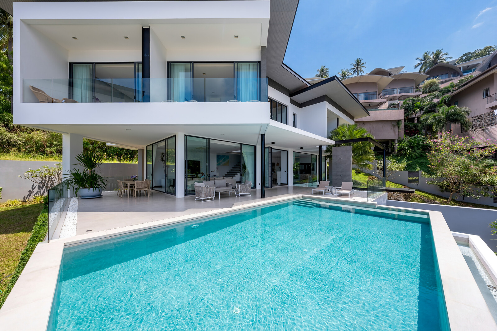 Verano Residence - Contemporary 4+1 Bedroom Seaview Pool Villa in Chaweng Noi for Sale: Verano Residence - Contemporary 4+1 Bedroom Seaview Pool Villa in Chaweng Noi for Sale