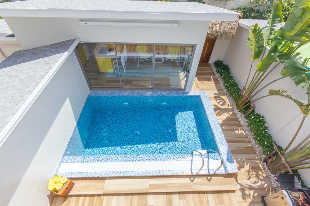 Villa Limoncello – Beachside 3 Bedroom Pool Villa in Ban Tai for sale