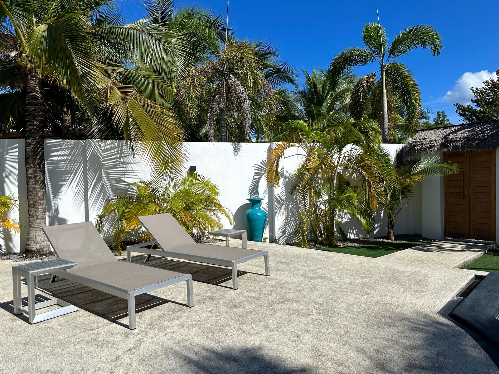 (SOLD) Comfortable 3 Bedroom Garden Pool Villa in Bophut for sale