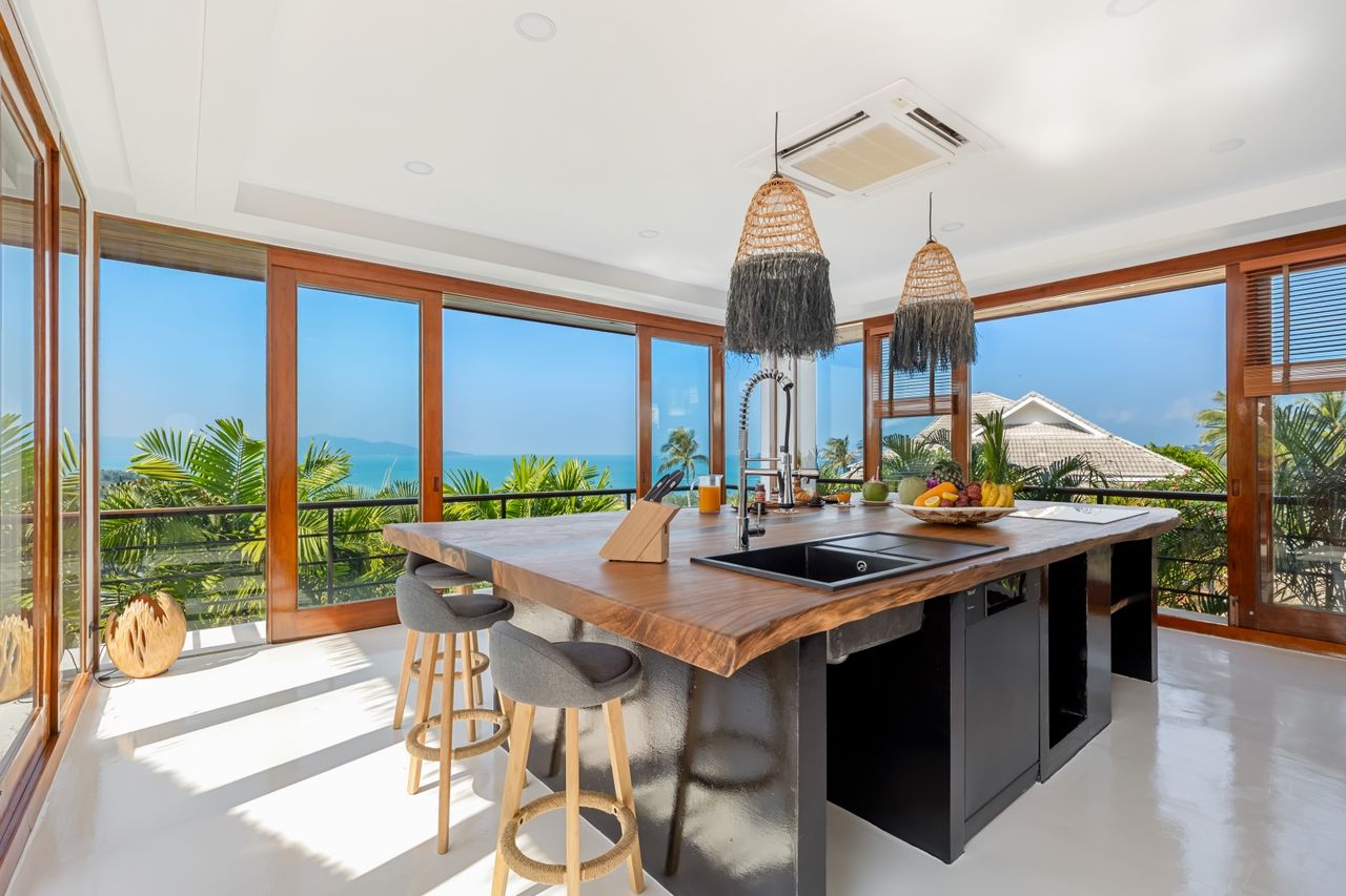 Authentik Villa – Balinese 5 Bedroom Seaview Pool Villa in Bophut: Authentik Villa – Balinese 5 Bedroom Seaview Pool Villa in Bophut