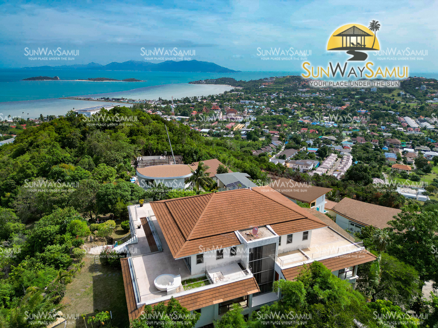 (PRICE REDUCED!) Hilltop Villa with 360-Degree View – 5 Bedroom Villa with Renovation Potential in Plai Laem for Sale