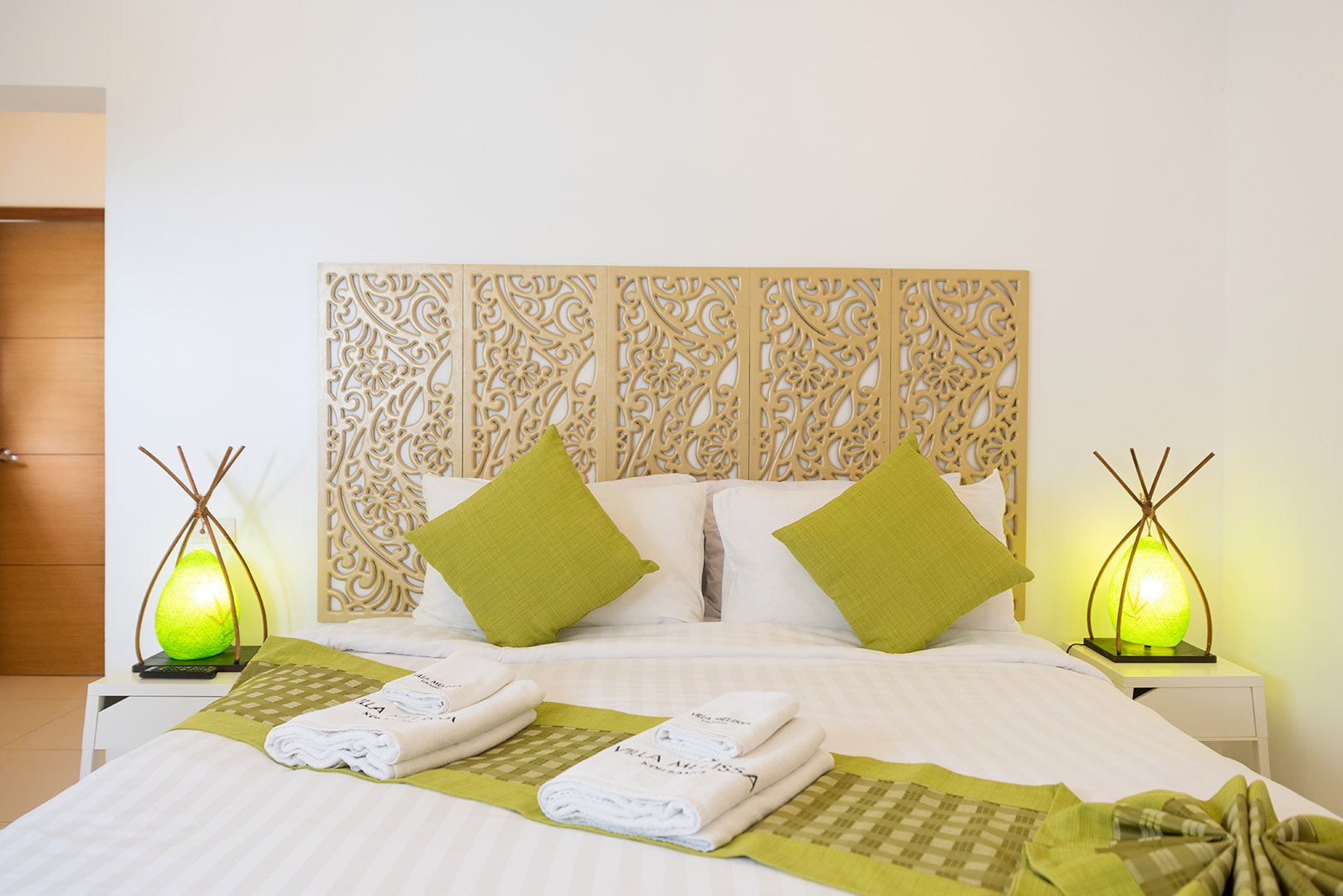 Chic 5 Bedroom Seaview Pool Villa in Chaweng for Sale