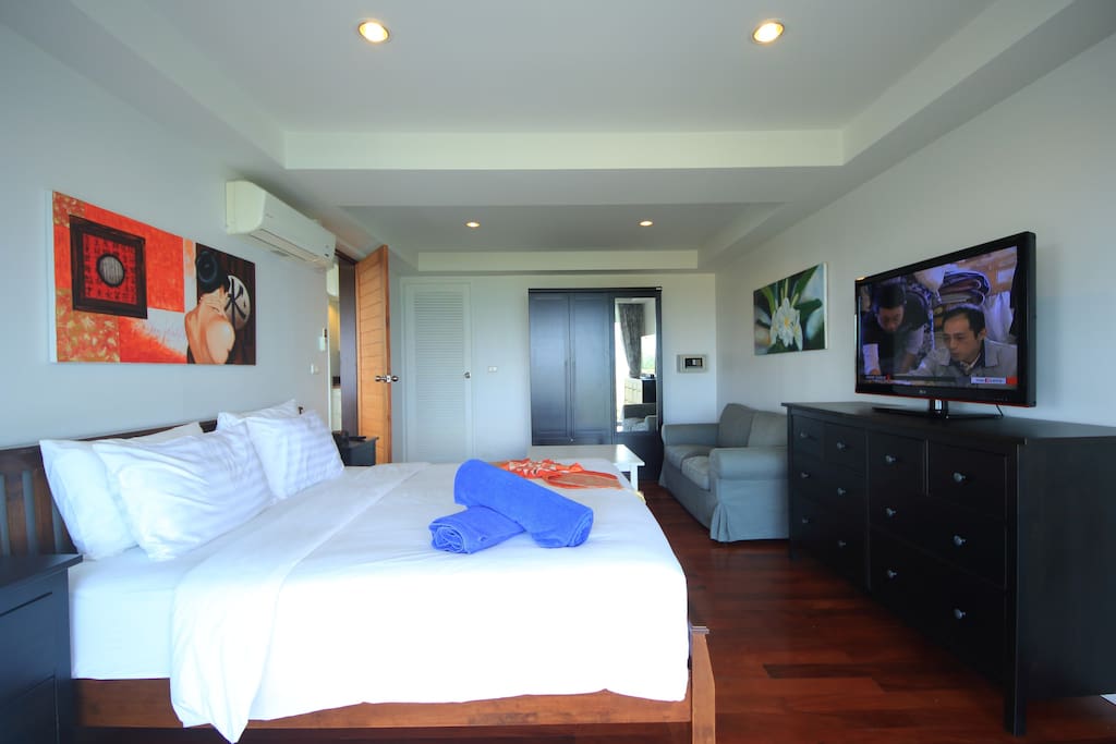 The Bay Seaview Condominium in Plai Laem for sale