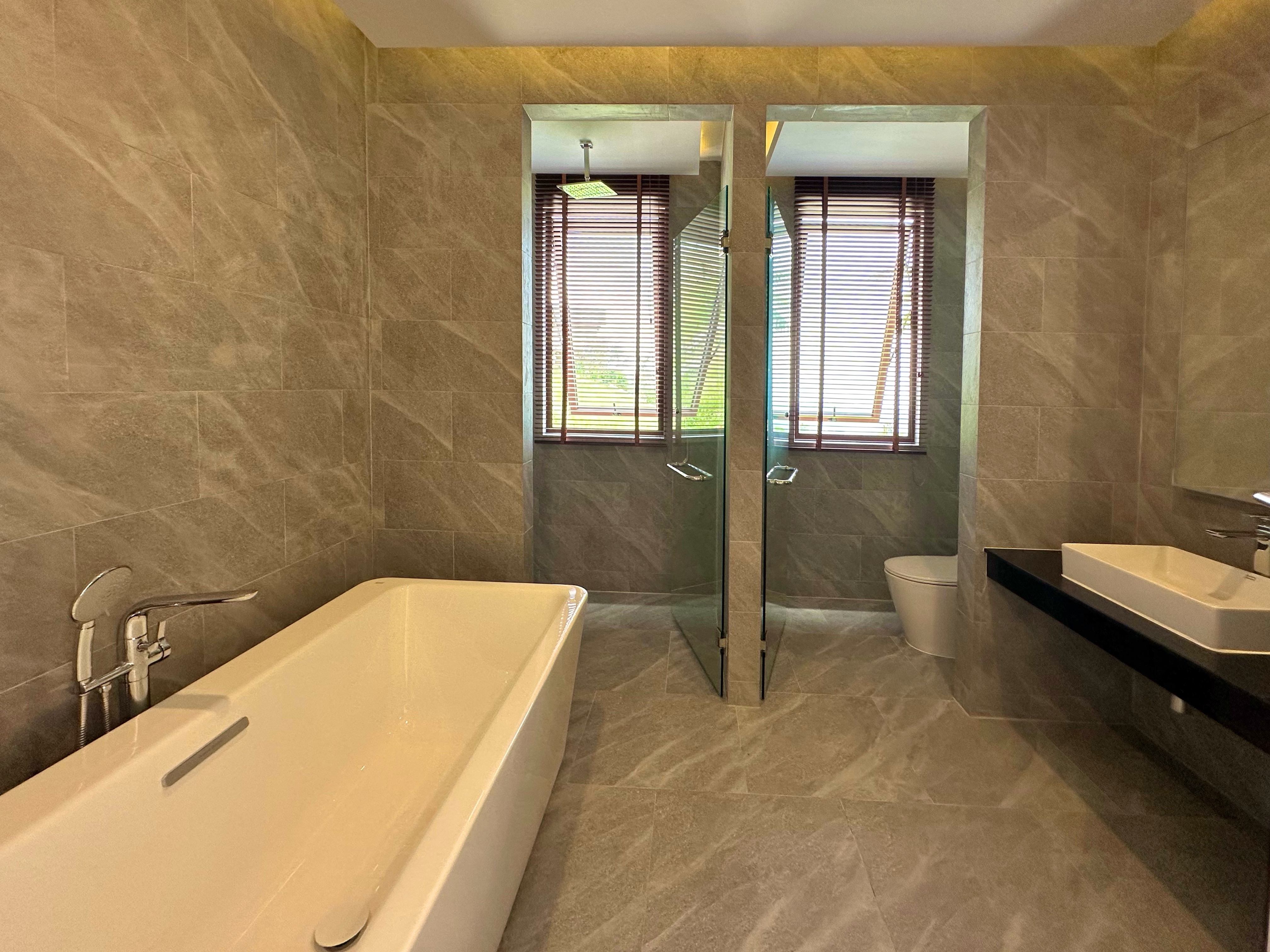 (SOLD) Villa Delapan - Traditional Tropical 3 Bedroom Seaview Pool Villa in Chaweng Noi For Sale