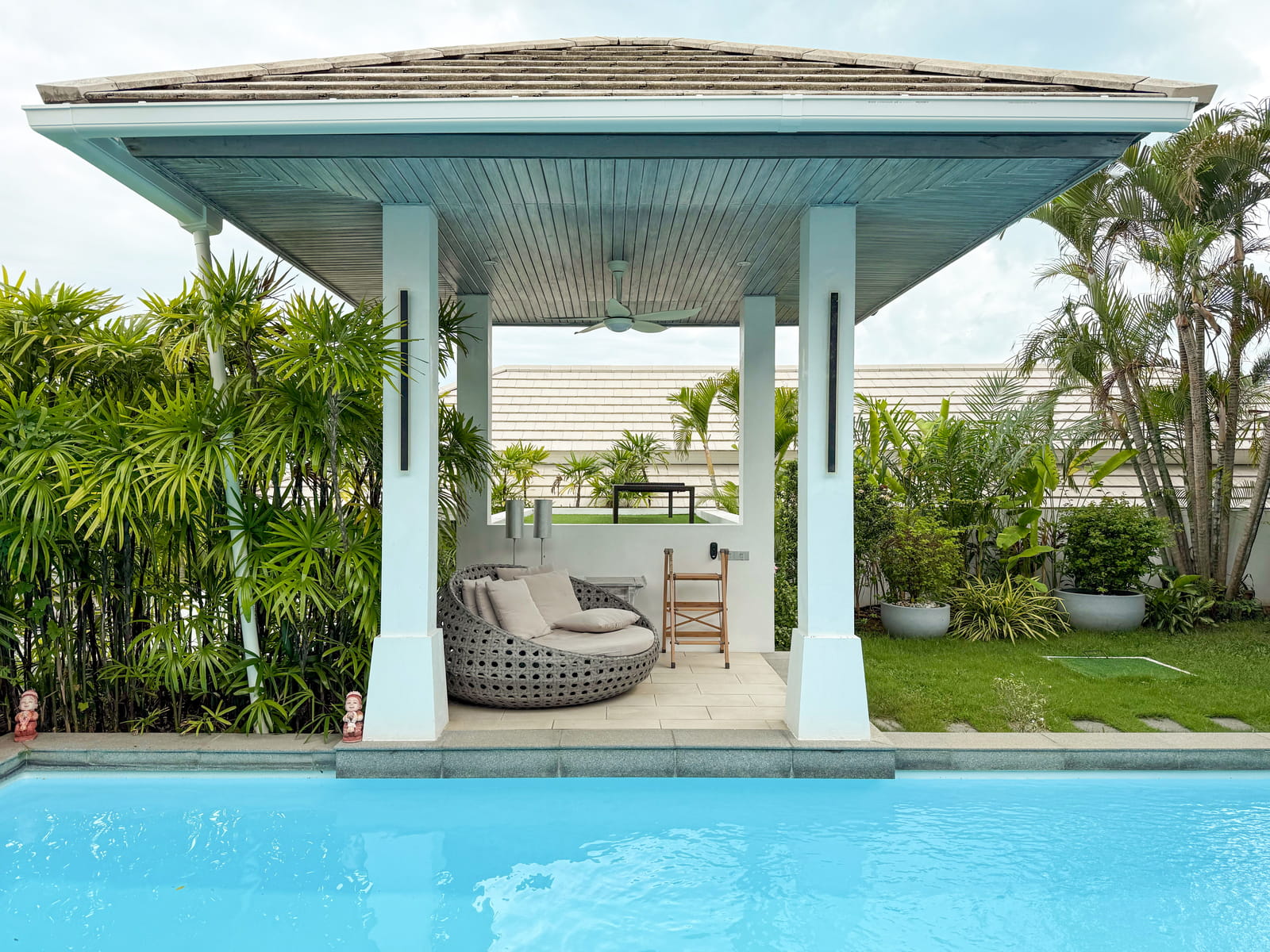 Villa Cannes - 2 Bedroom Garden Pool Villa in Horizon Villas for sale: 2 bedroom Villa Cannes for sale, parking