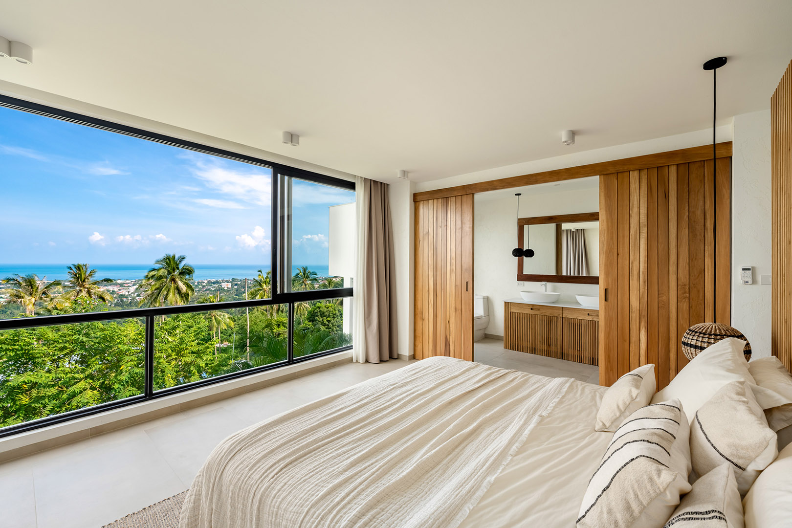 (PRICE REDUCED!) Villa Azure – Mediterranean 5 Bedroom Seaview Pool Villa in Chaweng for sale: Villa Azure – Mediterranean 5 Bedroom Seaview Pool Villa in Chaweng for sale