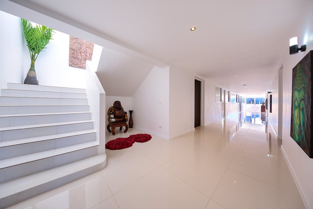 (SOLD) Villa White Lotus - Luxury 7 bedroom Seaview Villa in Maenam for sale