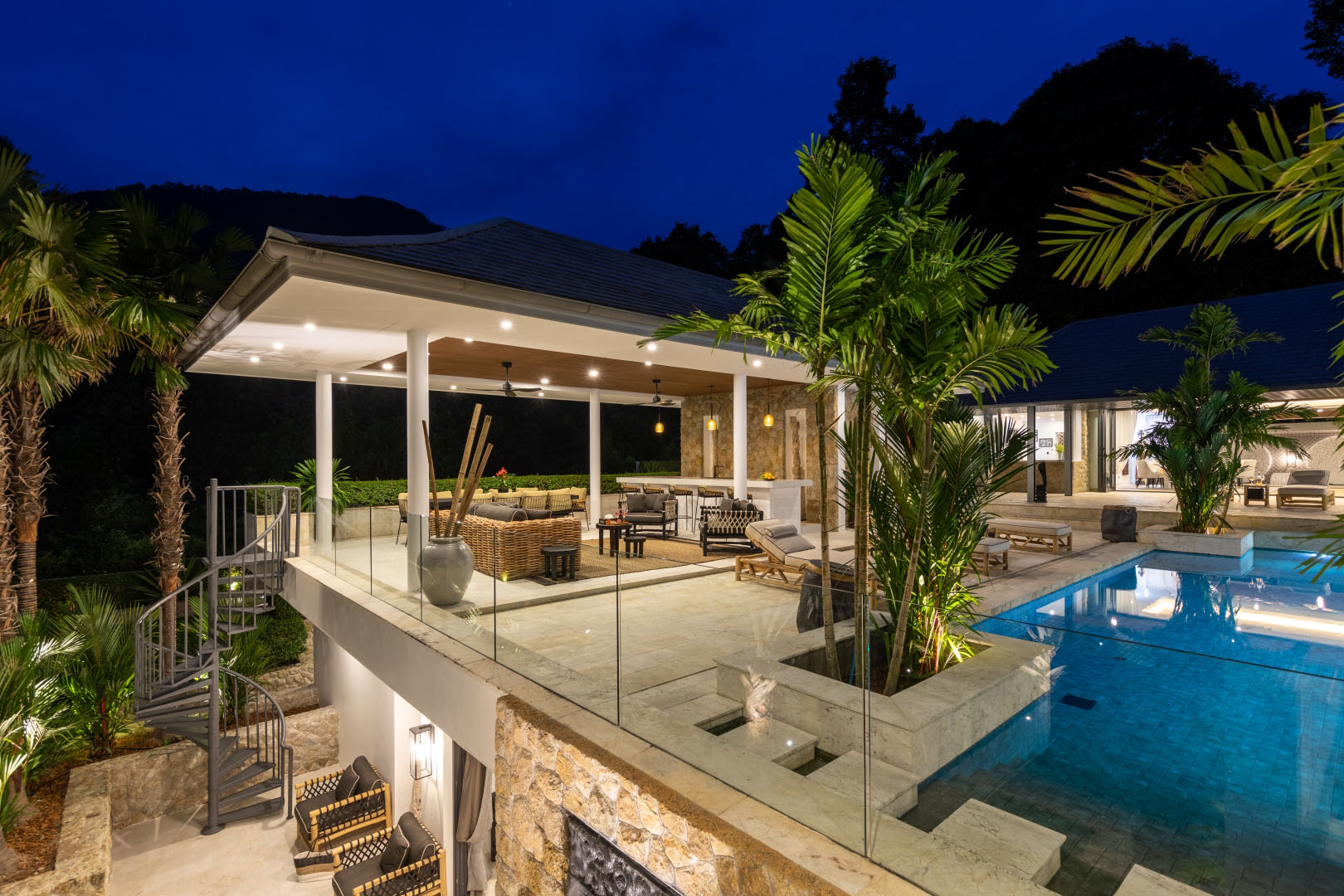 Villa Riverside – Luxury 5 Bedroom Balinese Tropical Retreat in Maenam for sale: Villa Riverside – Luxury 5 Bedroom Balinese Tropical Retreat in Maenam for sale