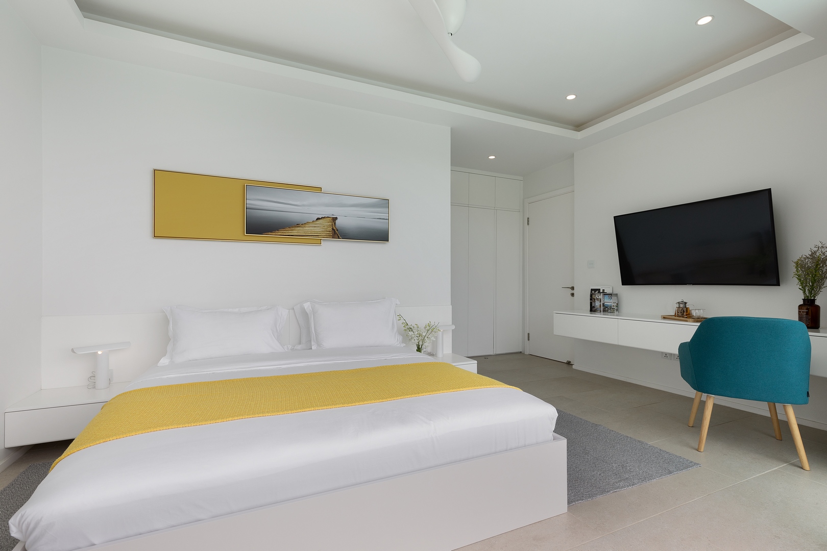 KW Villa – Luxurious 5 Bedroom Seaview Pool Villa in Bangpor for sale