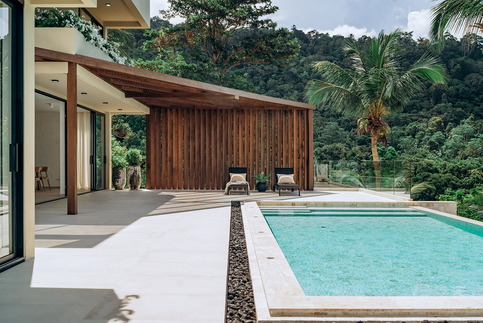 Istani Villas – Award Winning Mediterranean 4+1 Bedroom Seaview Villa in Chaweng 